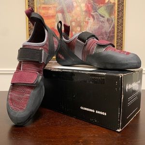 Womens Black Diamond climbing shoes - size 9 new!